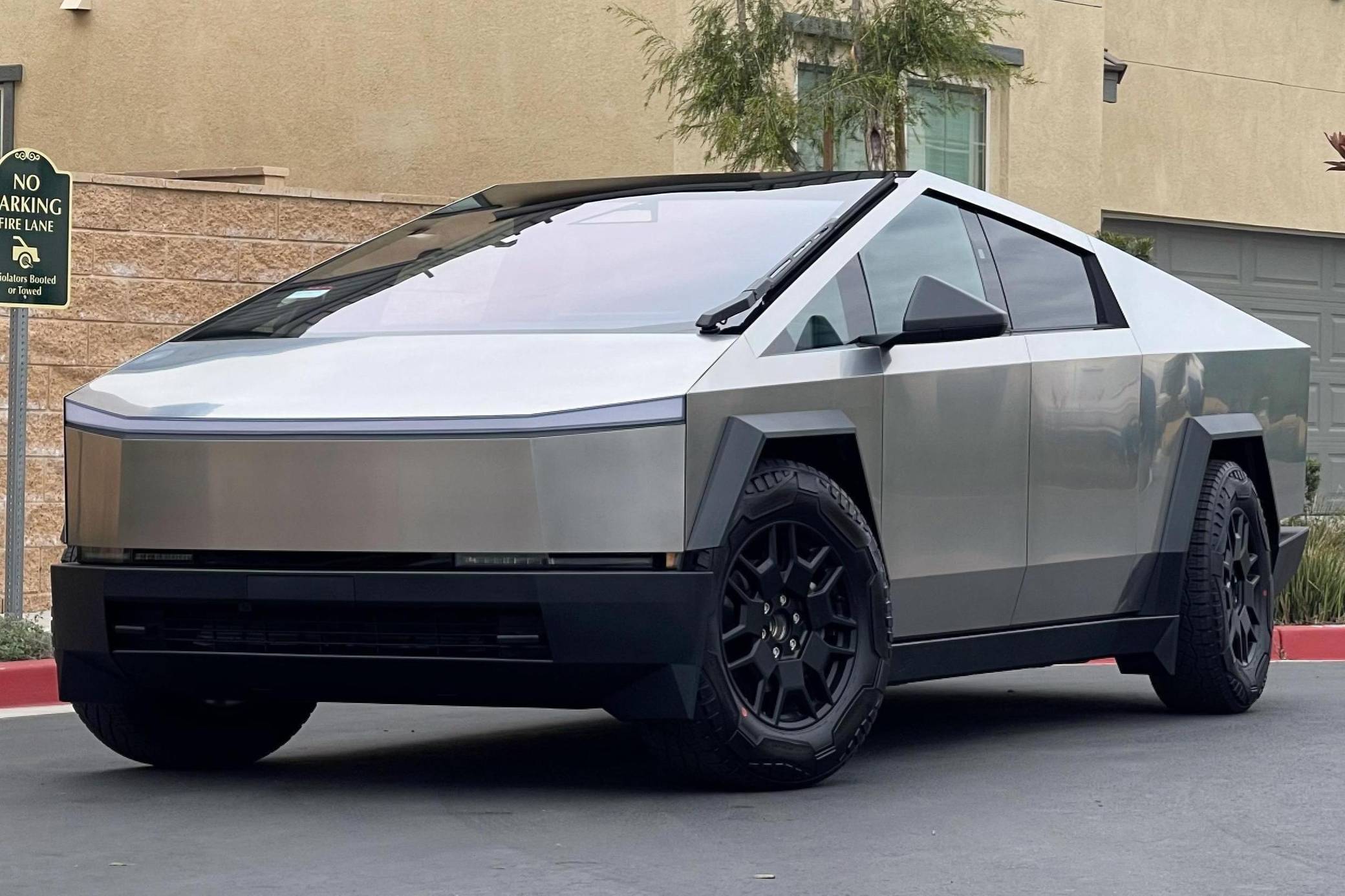 Tesla Cybertruck